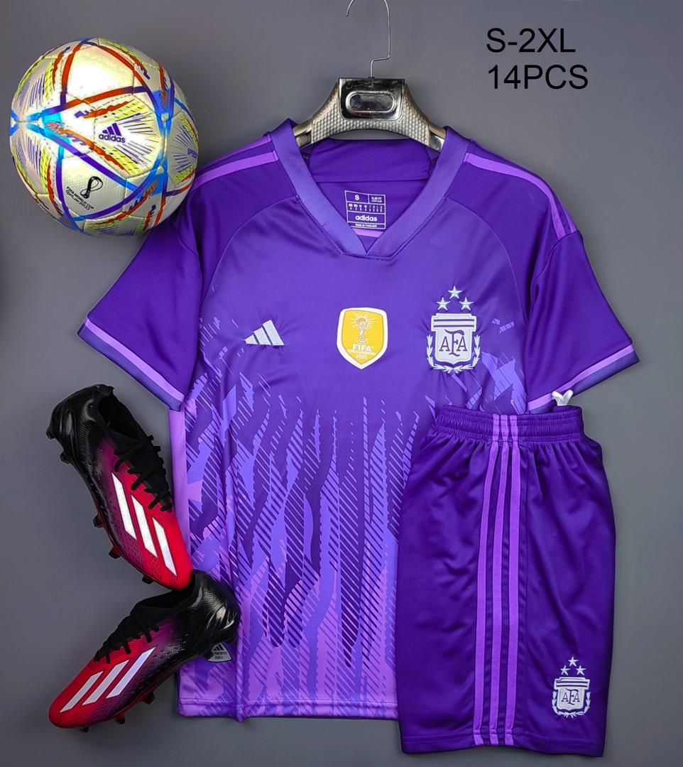 کیت دوم تیم ملی آرژانتین سه ستاره (پیراهن شورت) جام جهانی ۲۰۲۲ قطر
